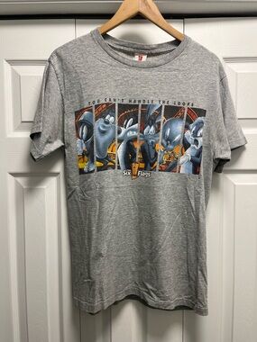 2001 Looney Tunes Six Flags T-shirt